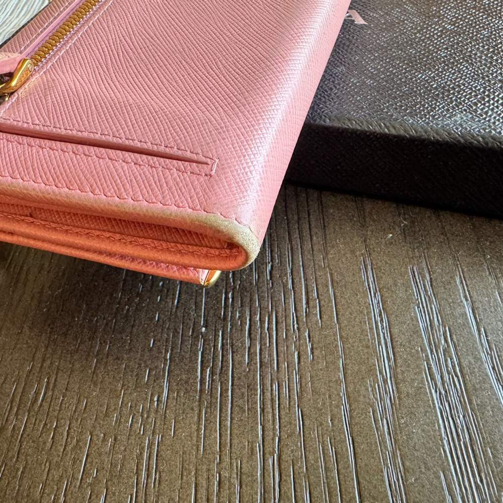 Prada Pink Saffiano Leather Wallet - Picture 4 of 7
